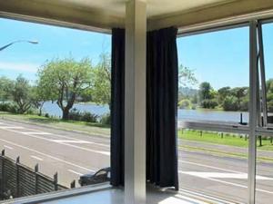 riverview motel
