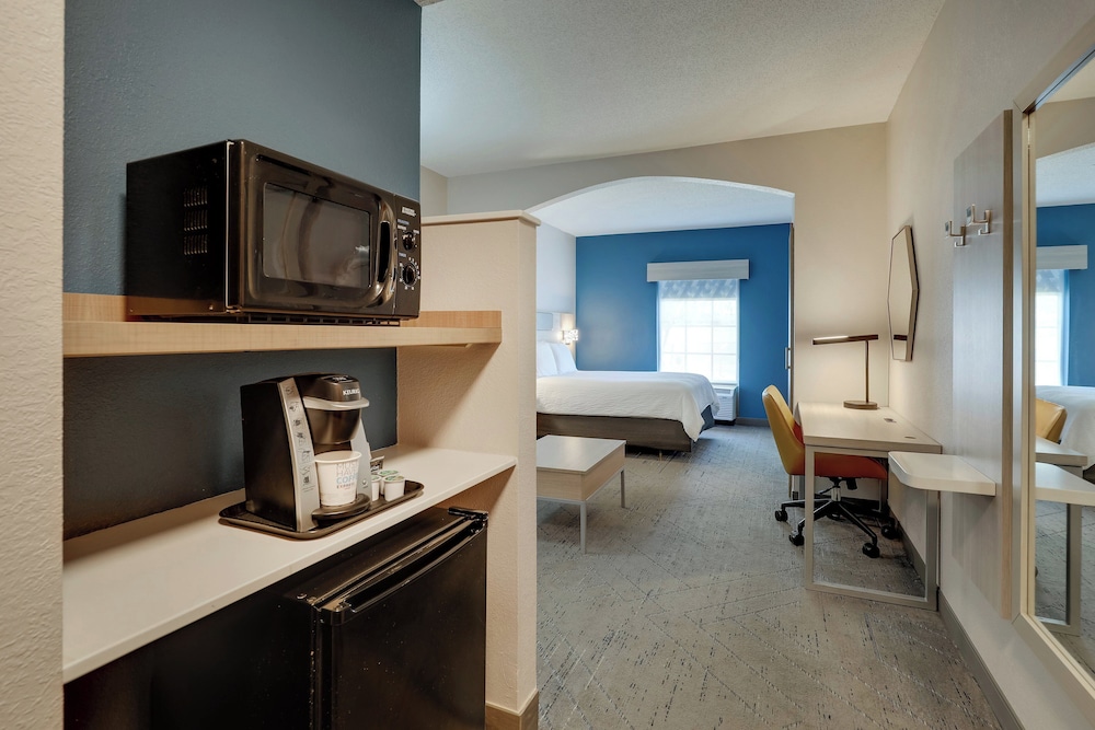 holiday inn express and suites orangeburg by ihg