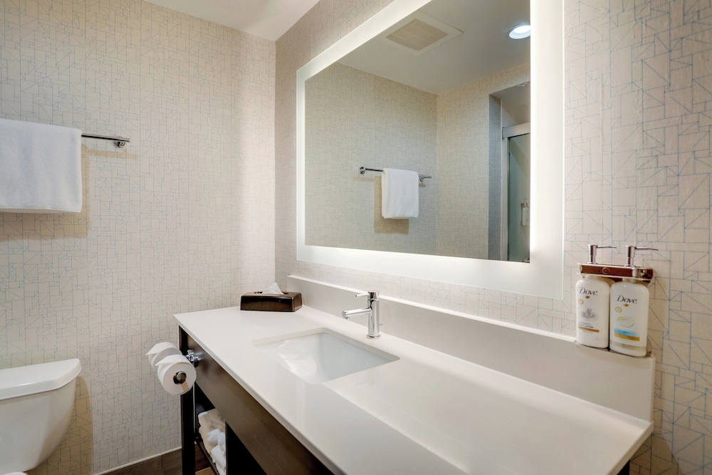 holiday inn express and suites orangeburg by ihg