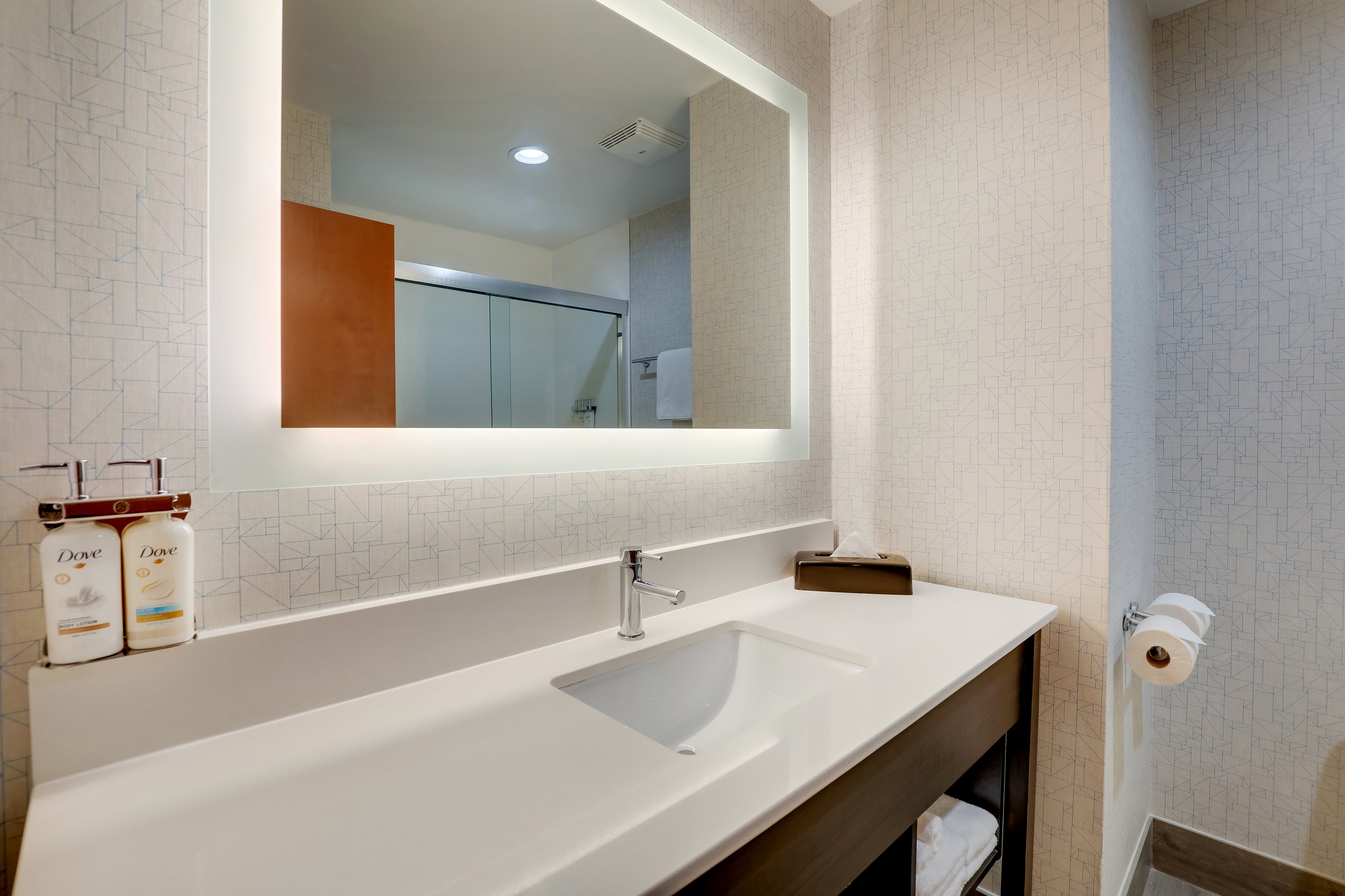 holiday inn express and suites orangeburg by ihg