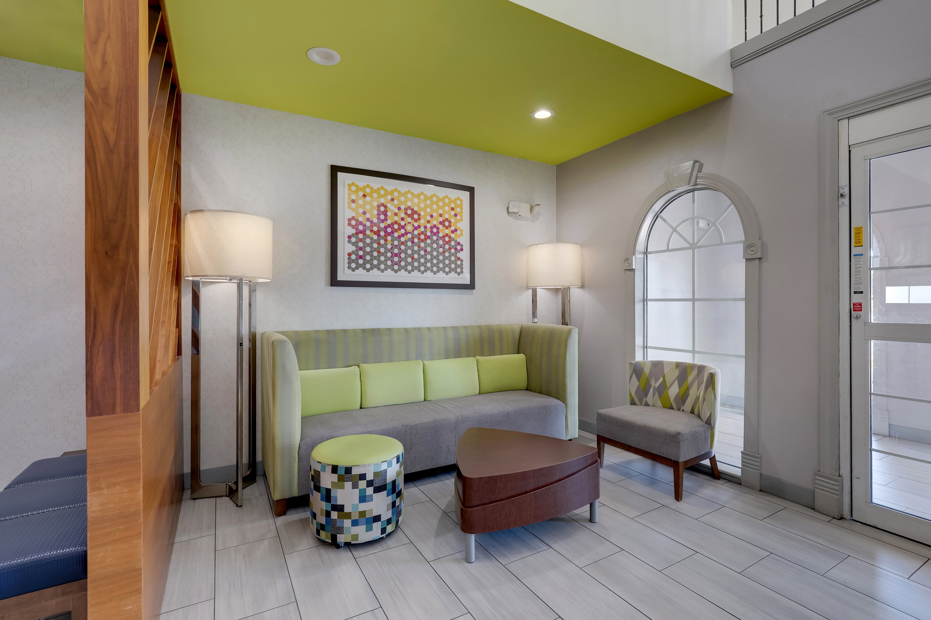 holiday inn express and suites orangeburg by ihg