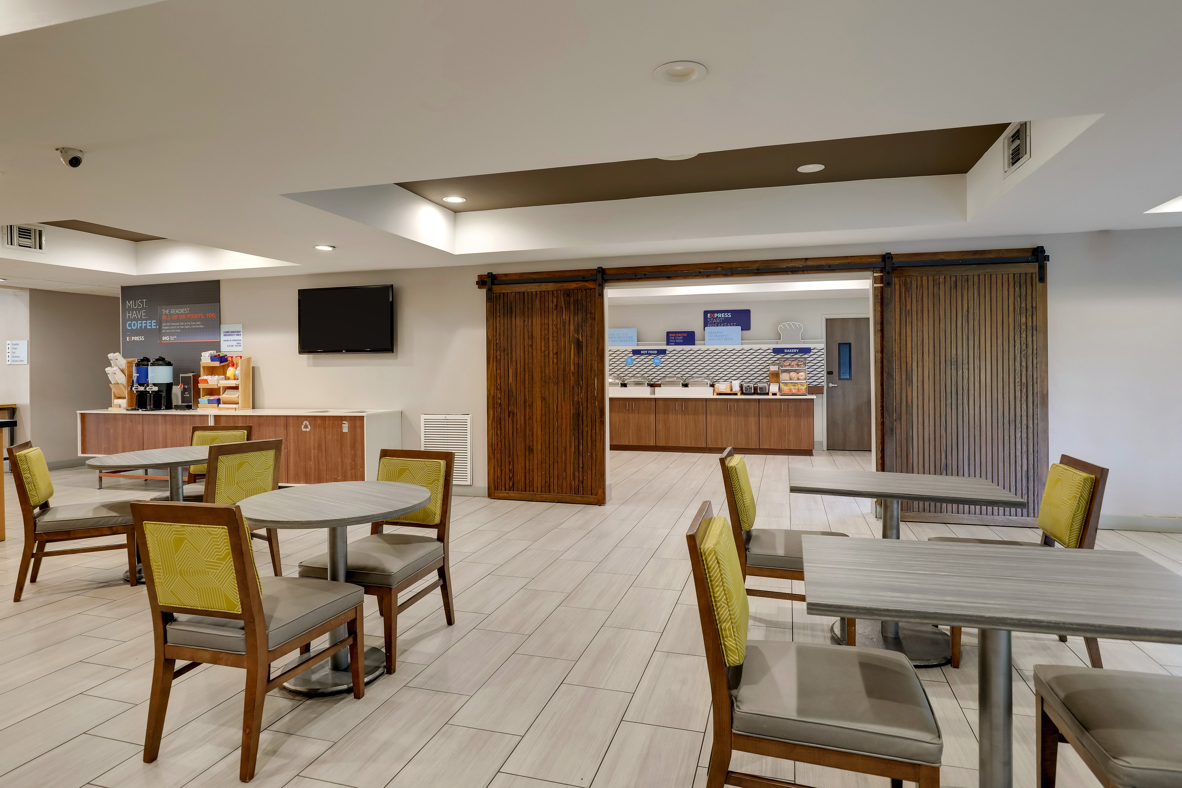 holiday inn express and suites orangeburg by ihg