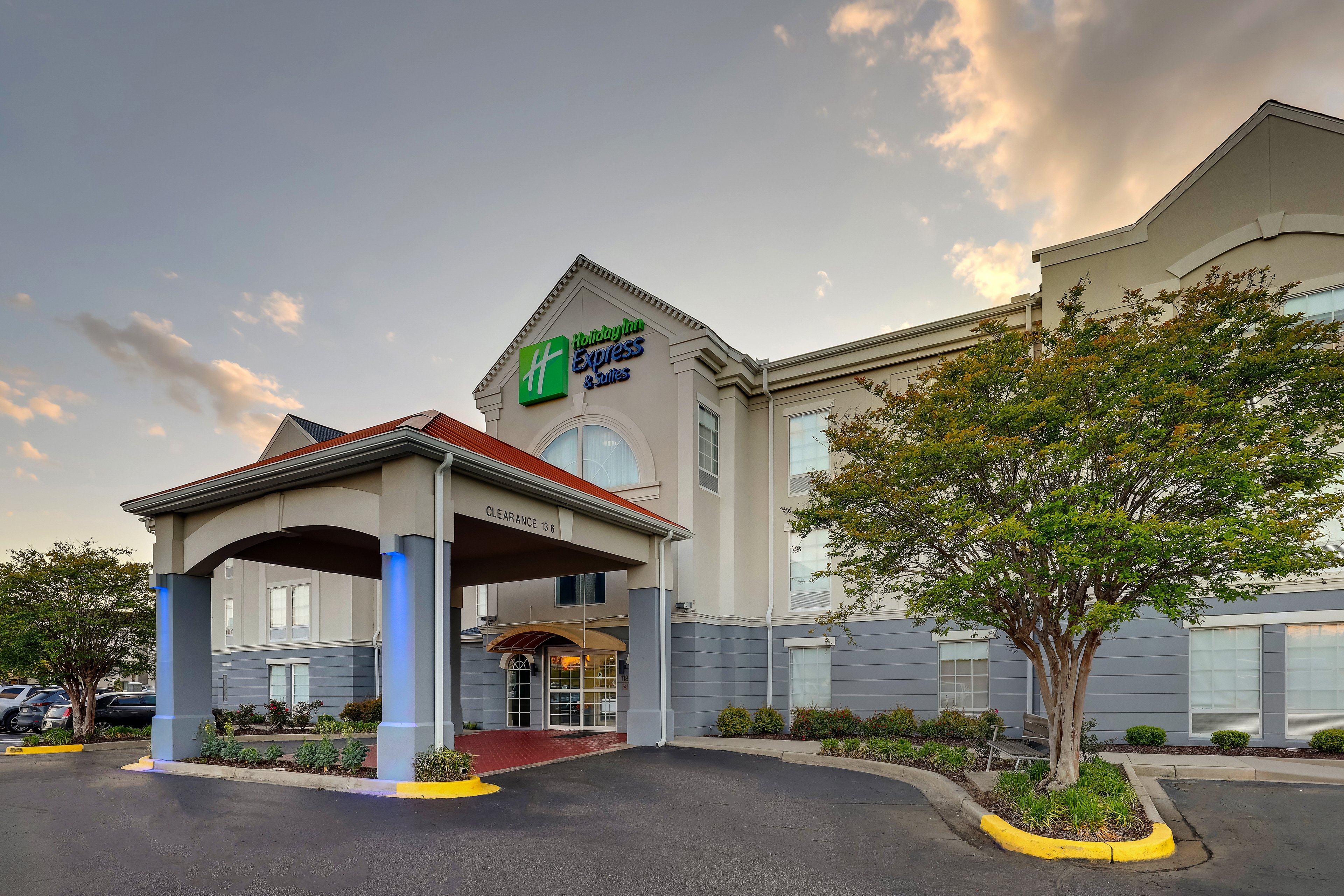 holiday inn express and suites orangeburg by ihg