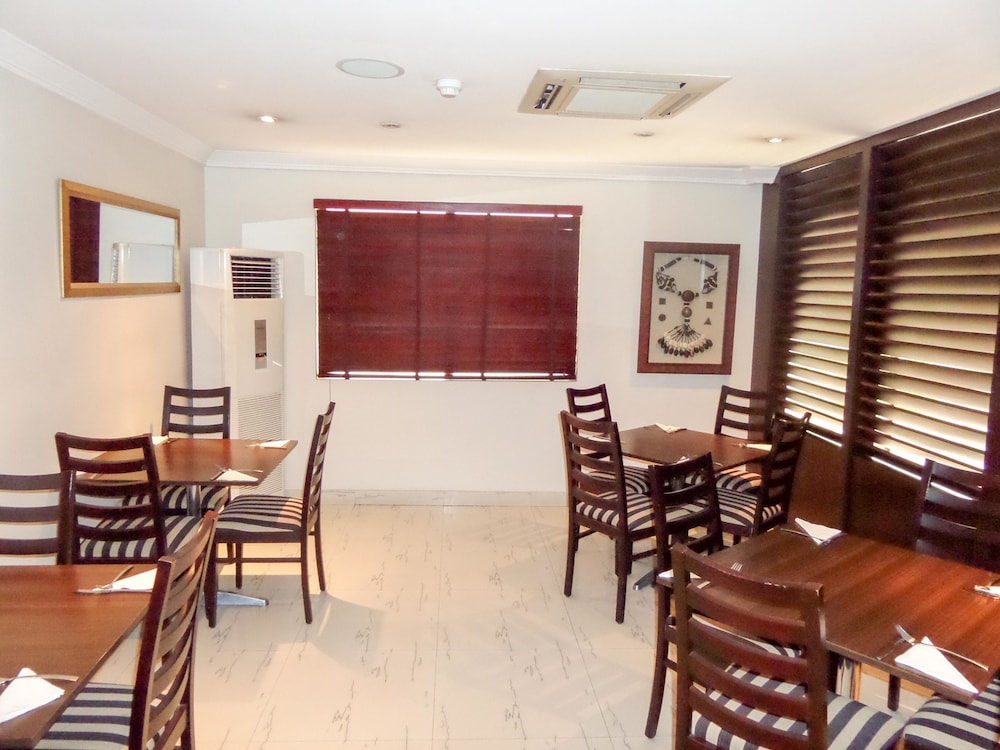 sands hotels and suites