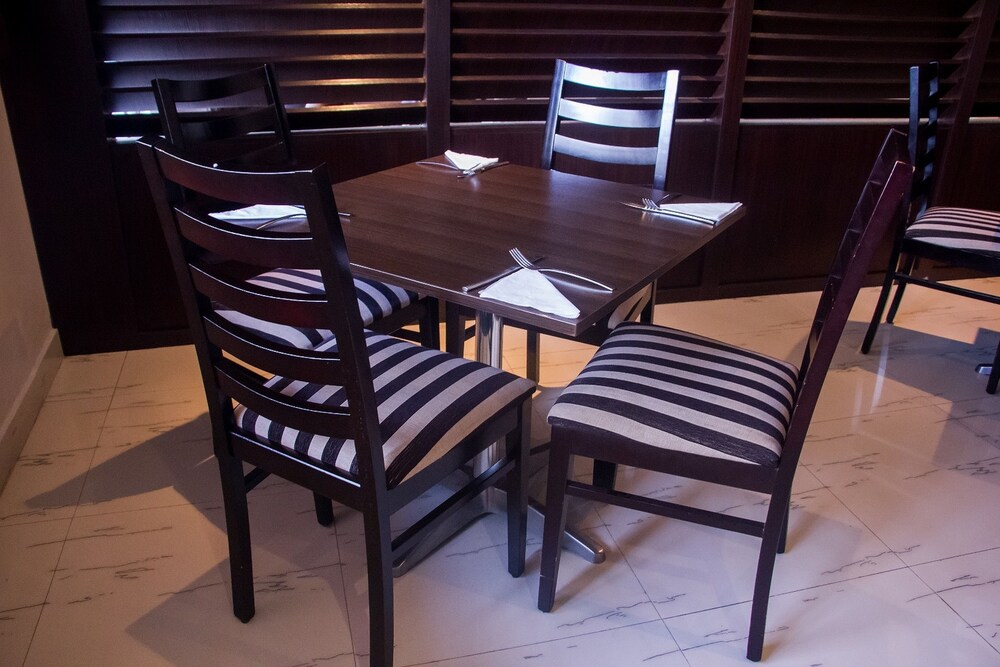 sands hotels and suites