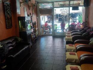 nemos guesthouse and massage