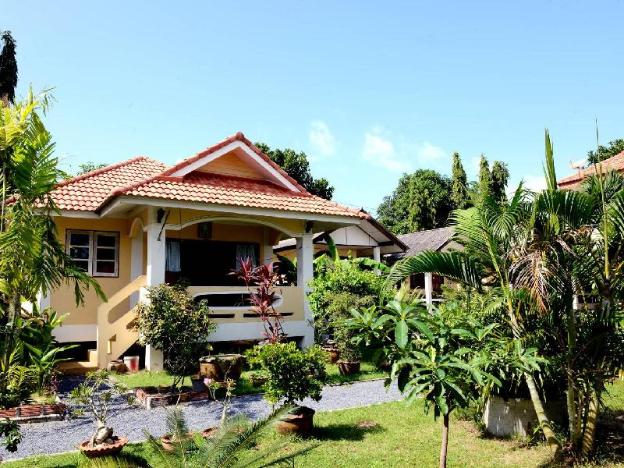 new sunrise village maenam beach