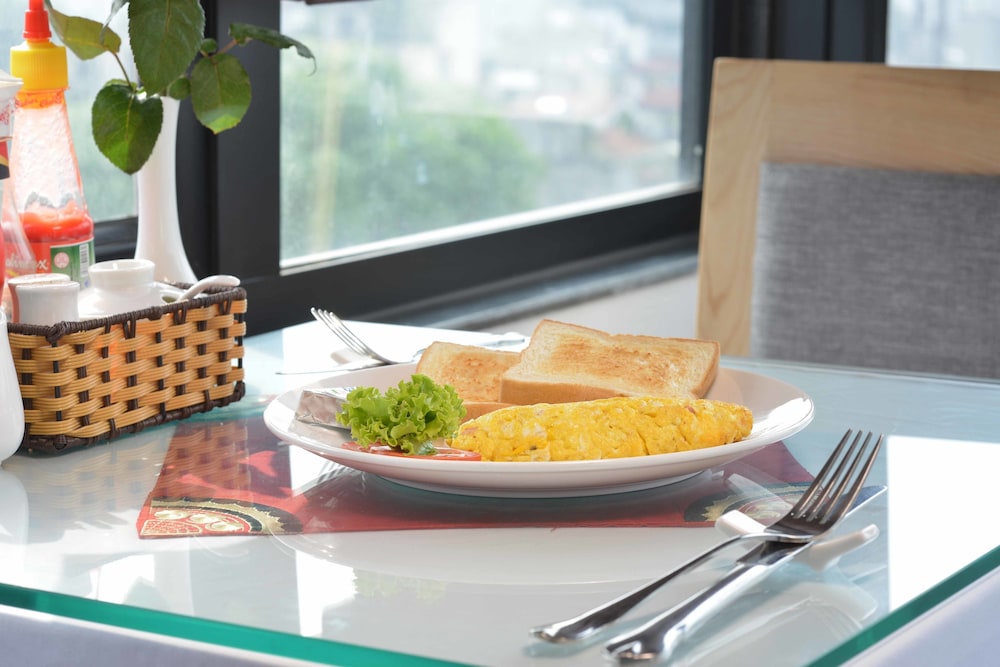 blue hanoi inn hotel