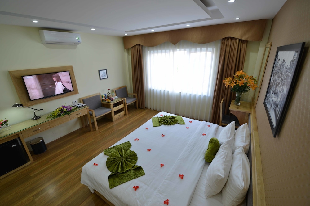 blue hanoi inn hotel