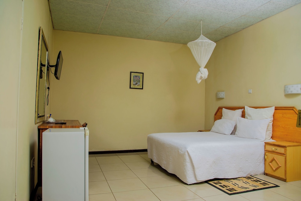 mosi o tunya executive lodge