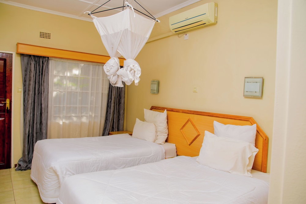 mosi o tunya executive lodge