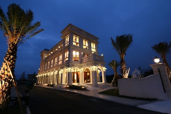 Aleex Villa,Near Lin Family Historical House,3 star