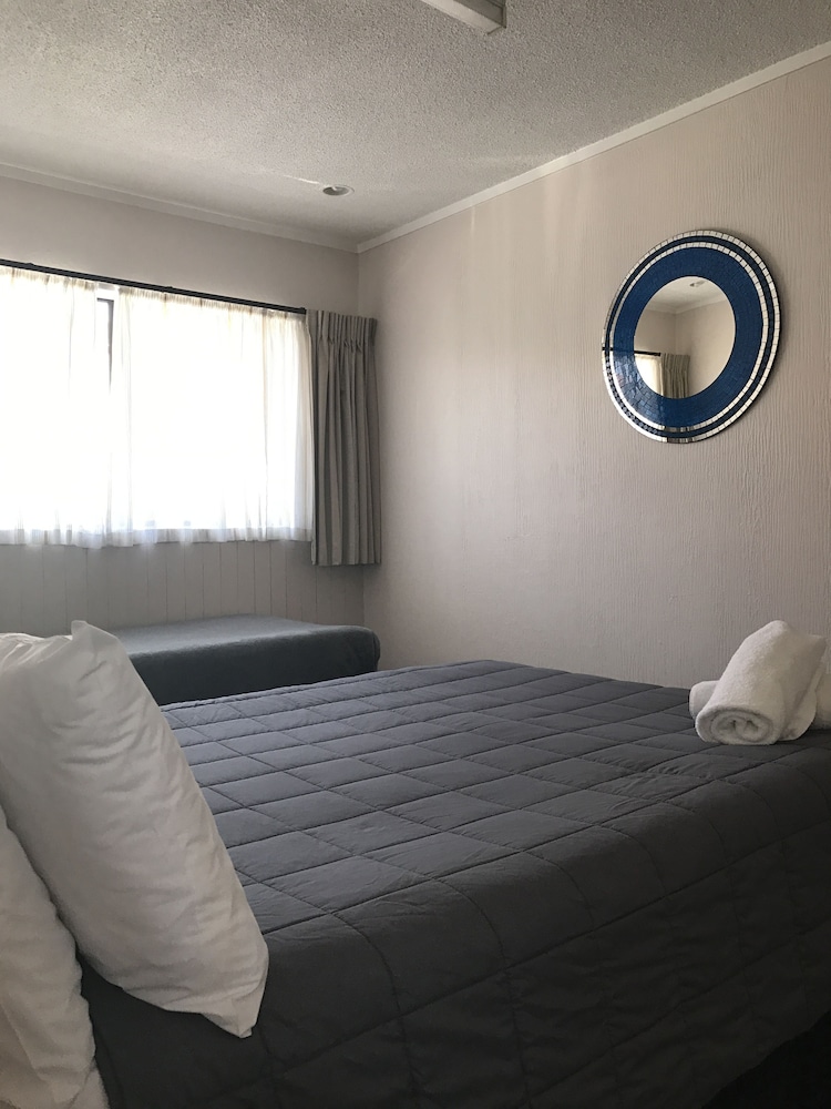 edelweiss motel