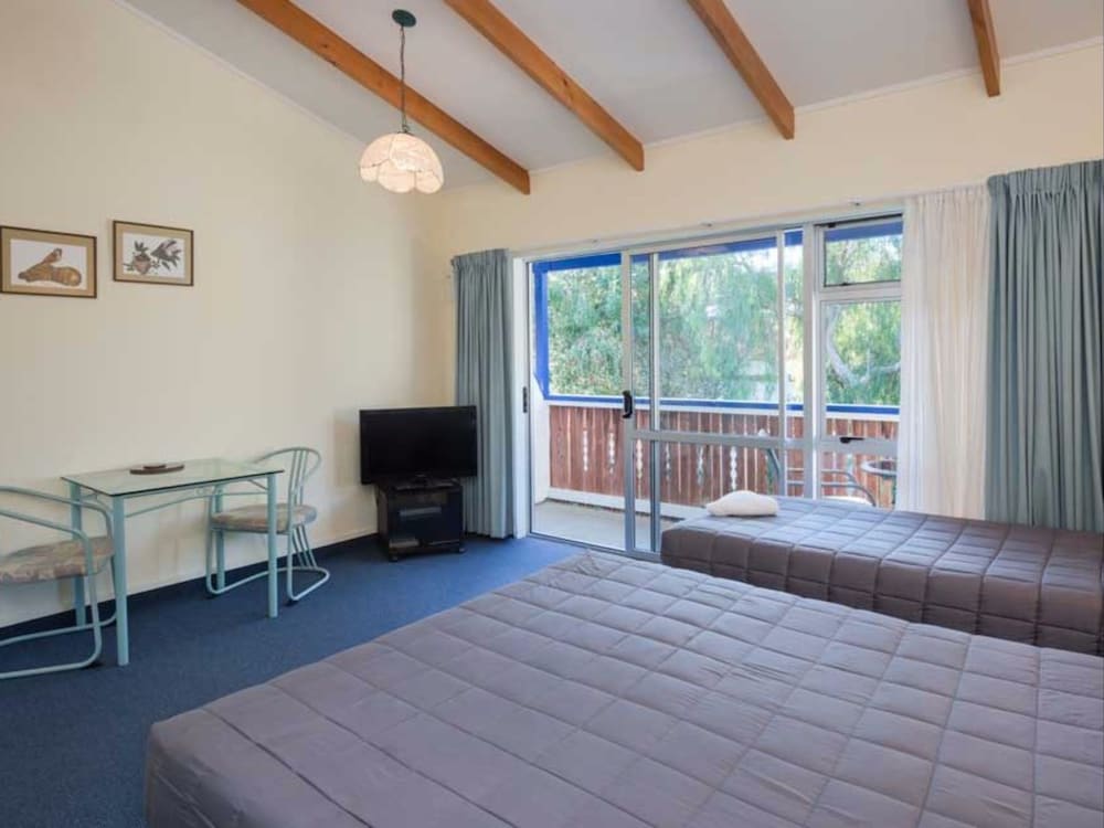 edelweiss motel