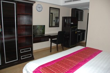 land royal residence pattaya