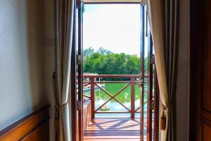 bhu tarn koh chang resort and spa