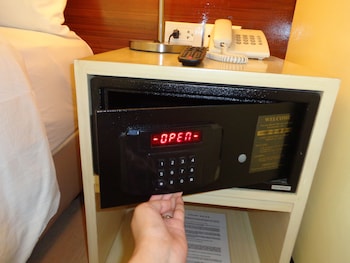 Go Hotels Tacloban,Leyte Island>>Leyte,3 star
