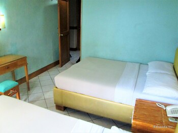 natures pensionne house