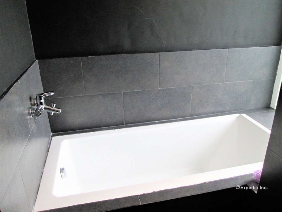 upperhouse hotel formerly pacifico boutique by hiverooms