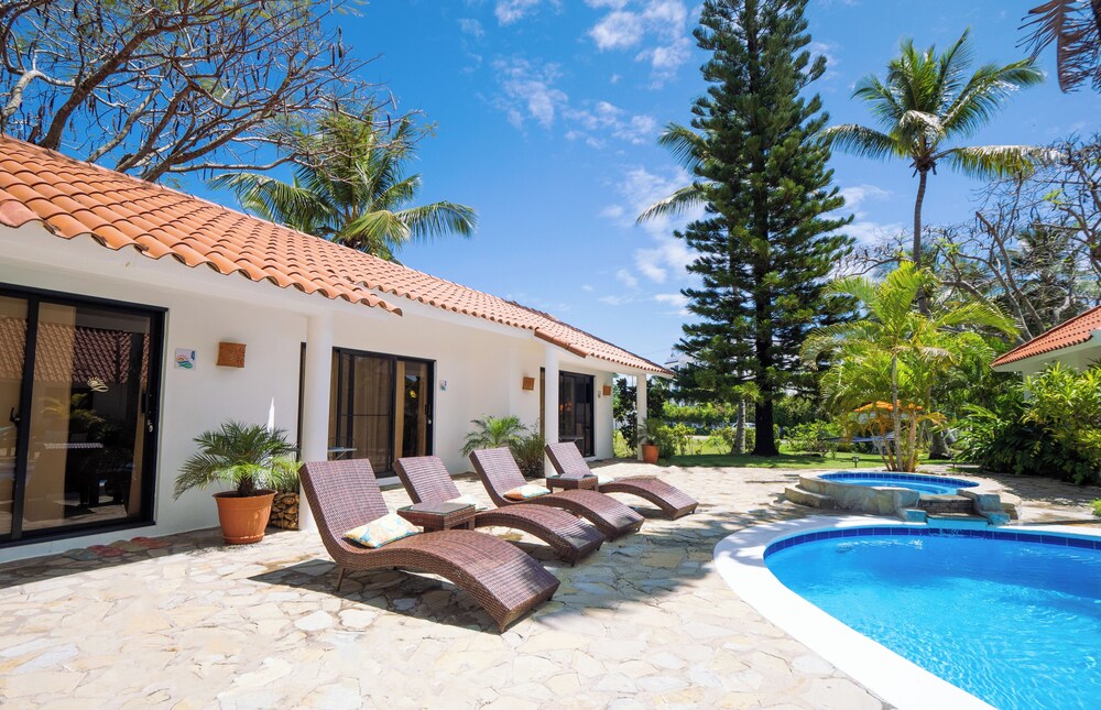 Garden By The Sea,Puerto Plata>>Cabarete,4 star