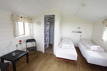 hellisholar cottages