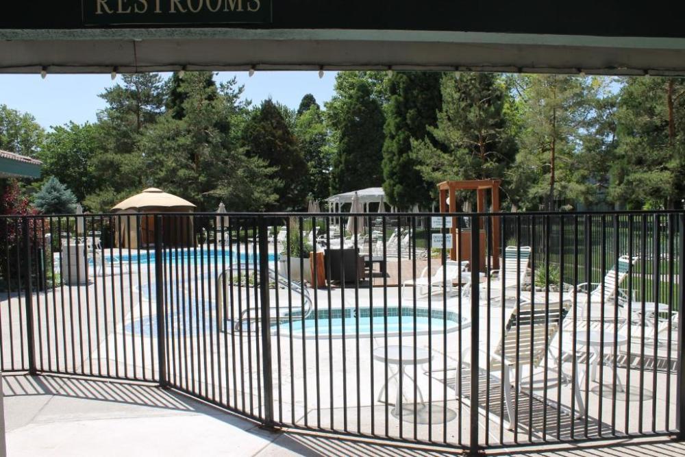 thunderbird resort club
