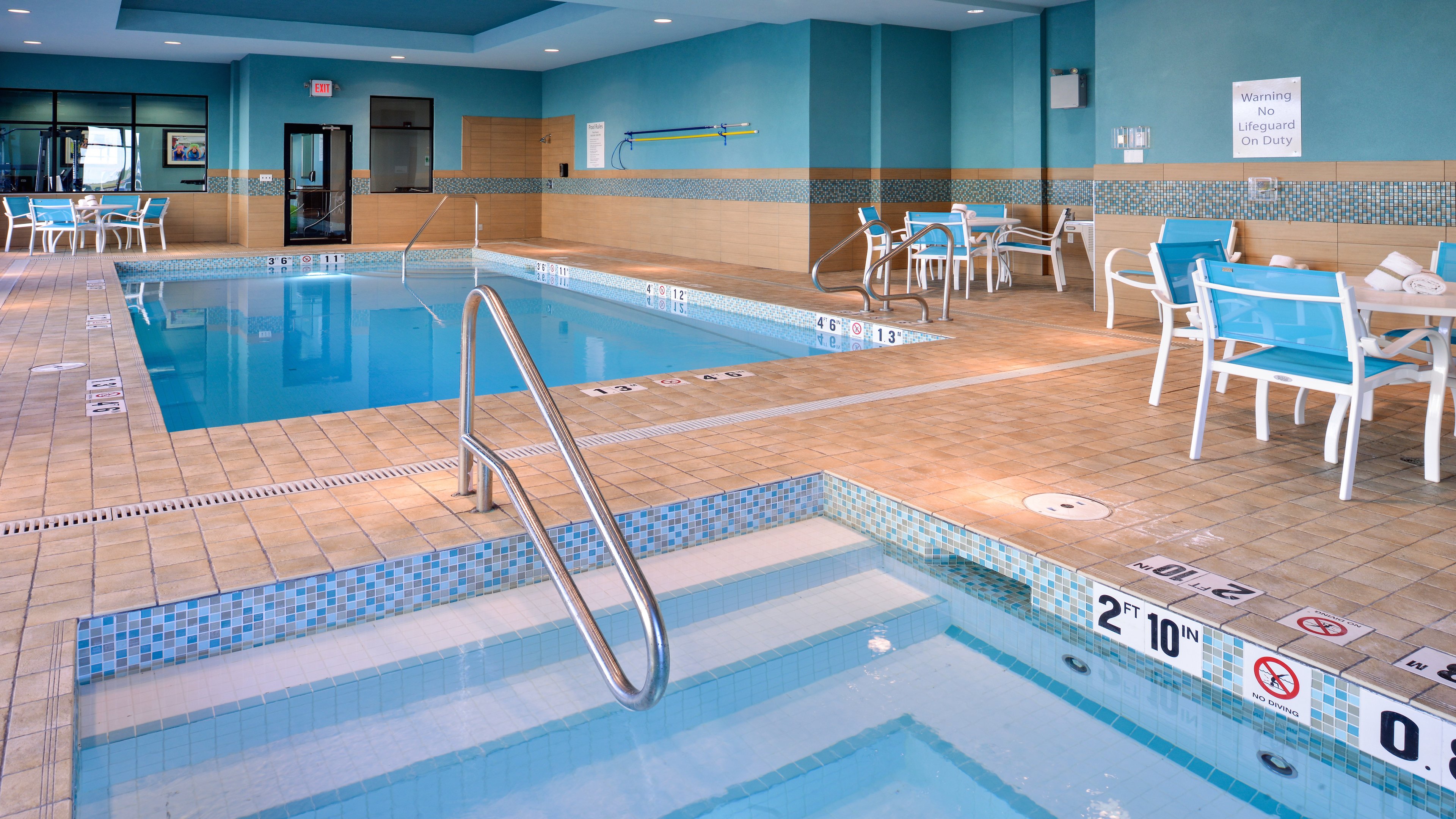 holiday inn and suites edmonton arpt conference ctr