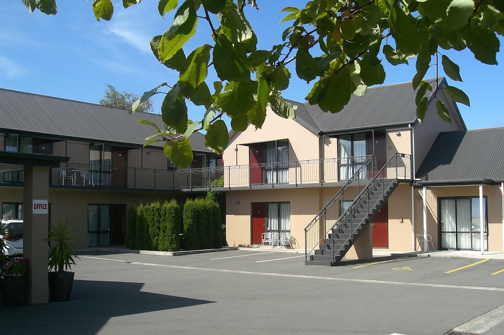 abbella lodge motel