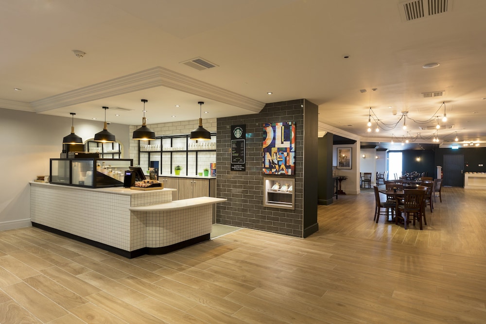 holiday inn glasgow airport by ihg