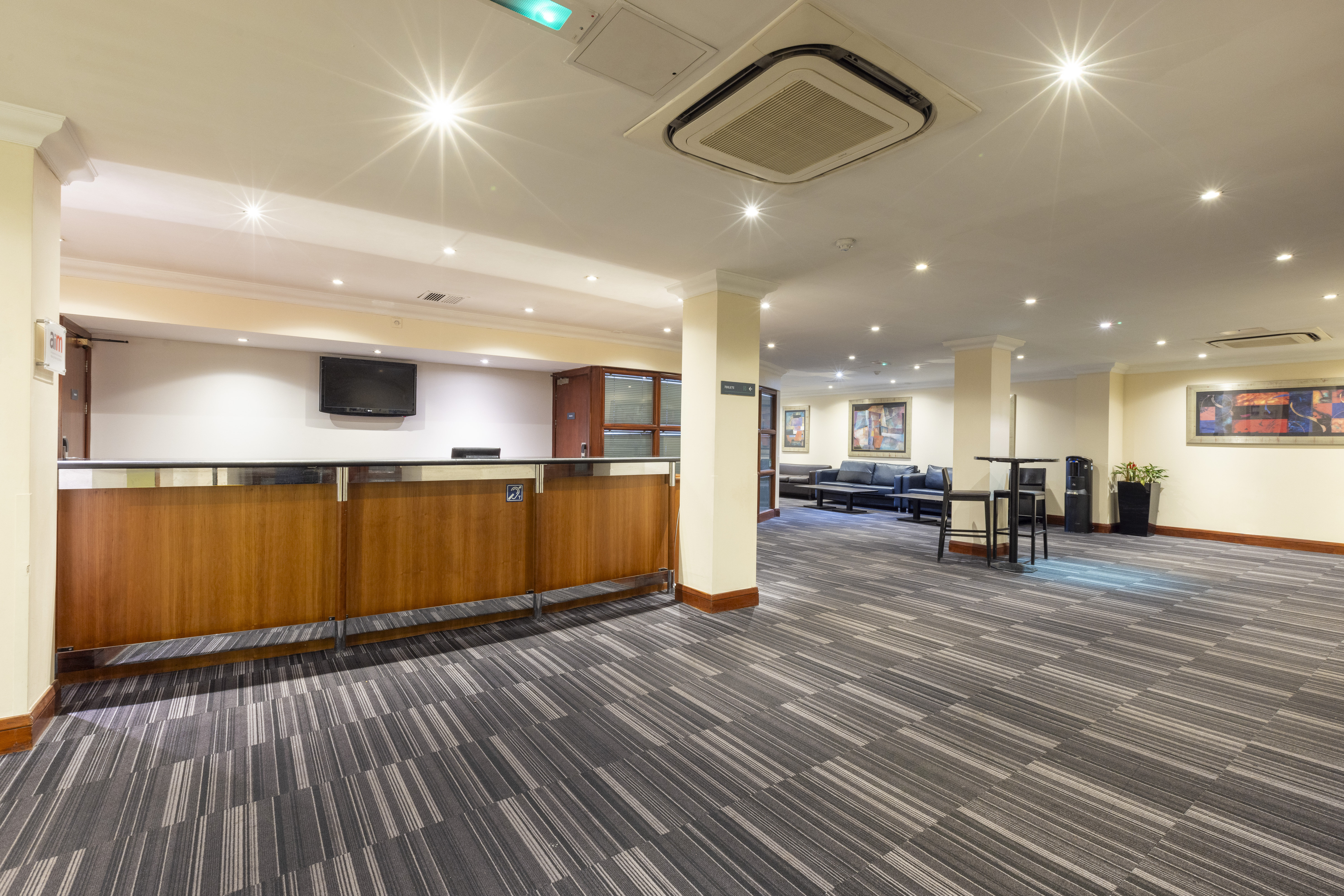 holiday inn glasgow airport by ihg