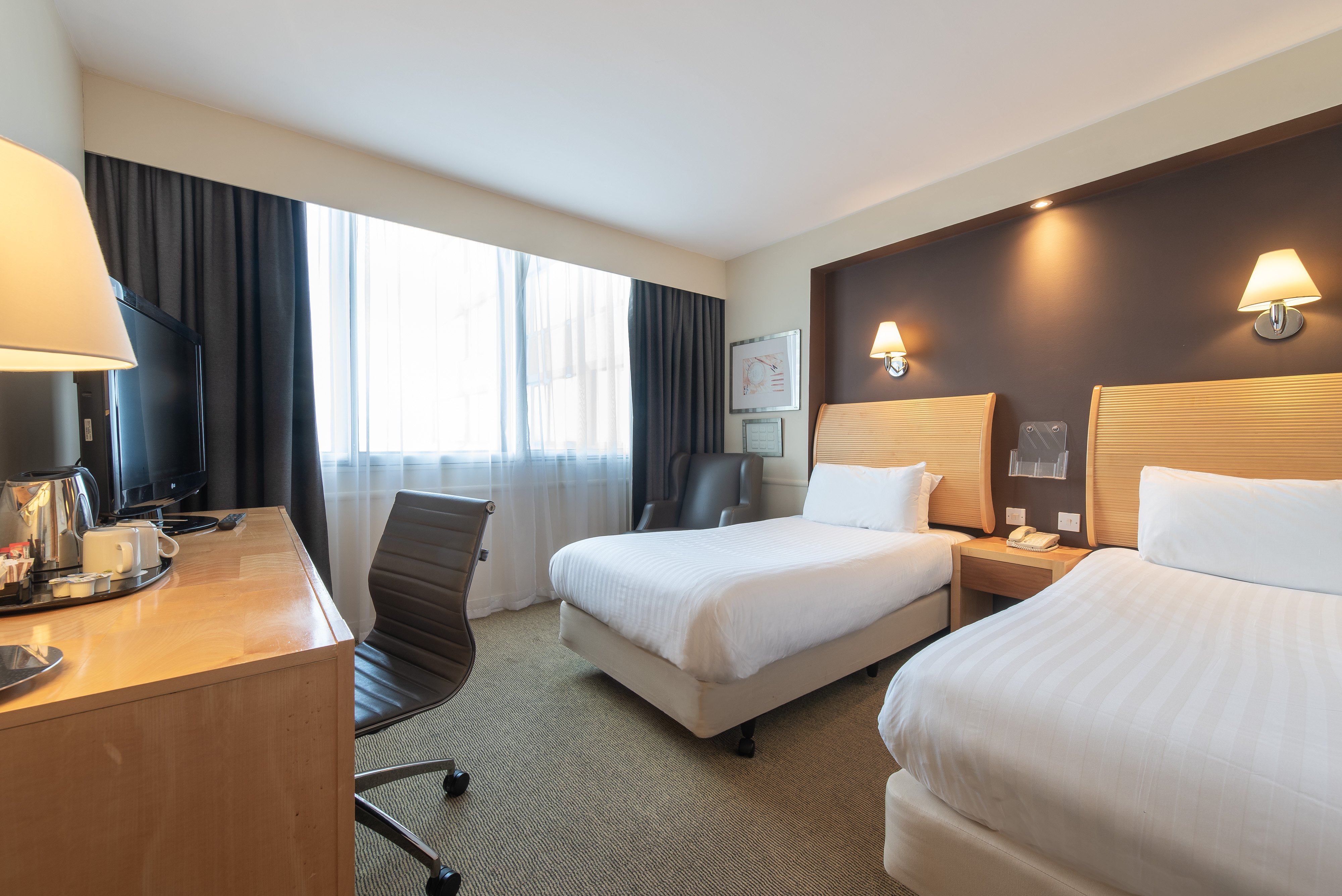 holiday inn glasgow airport by ihg