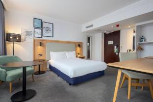 holiday inn glasgow airport by ihg