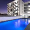 oaks mackay carlyle suites