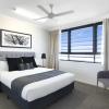 oaks mackay carlyle suites