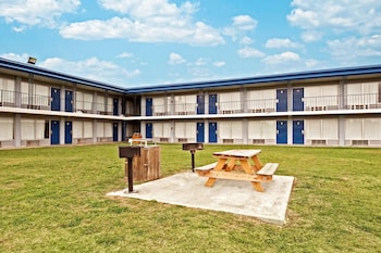 americas best value inn garland dallas