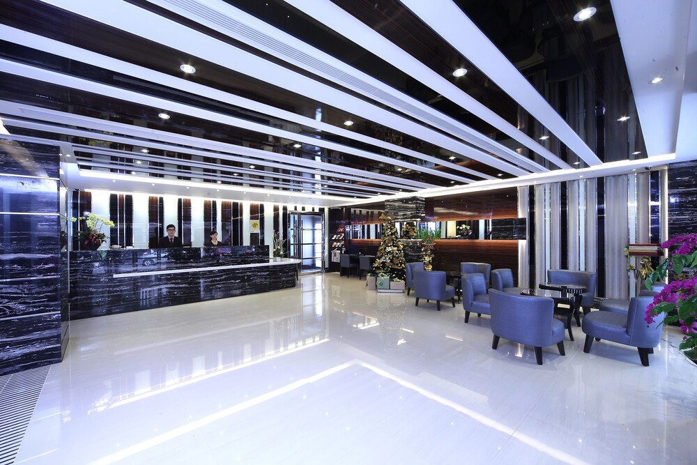 golden stone hotel yidu