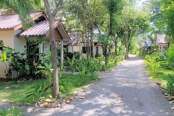 Thai House Beach Resort,Ko Lanta>>Ban Hin Luk Dieo,3 star