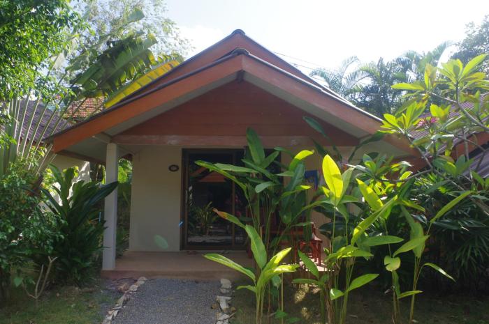 thai house beach resort