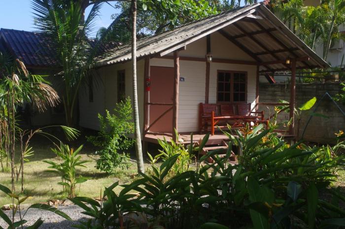 thai house beach resort