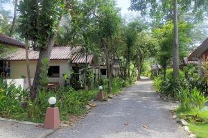 thai house beach resort