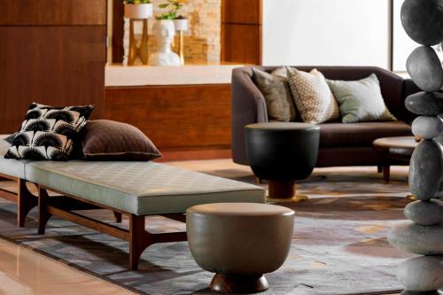 renaissance palm springs hotel