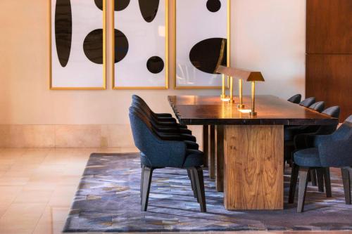 renaissance palm springs hotel