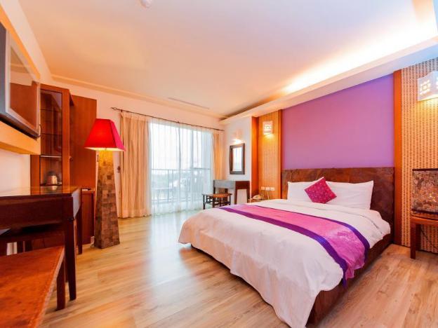 seasons bali fashion inn