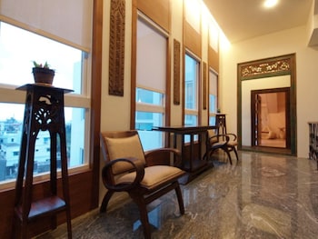 seasons bali fashion inn