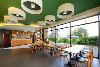 le room hotel kangding