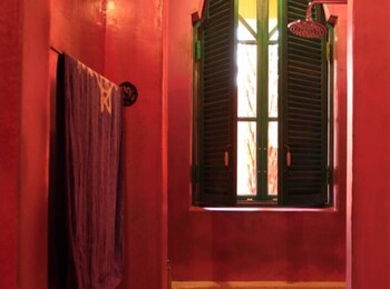 afei surf hostel house 1