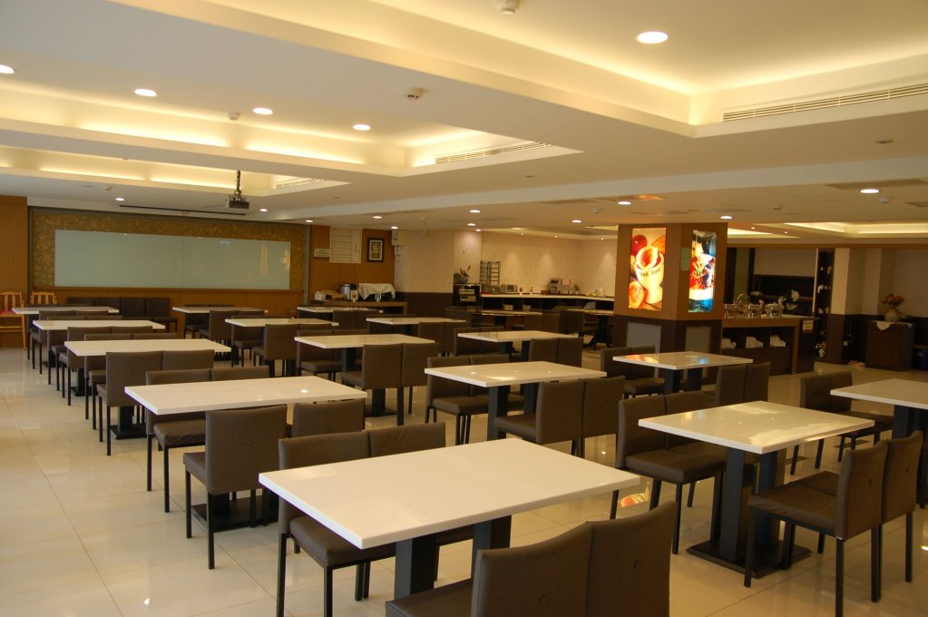 hub hotel kaosiung yisin branch