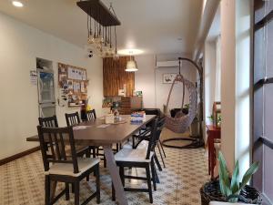 cooper hostel