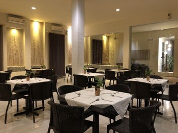 hotel sinar 1