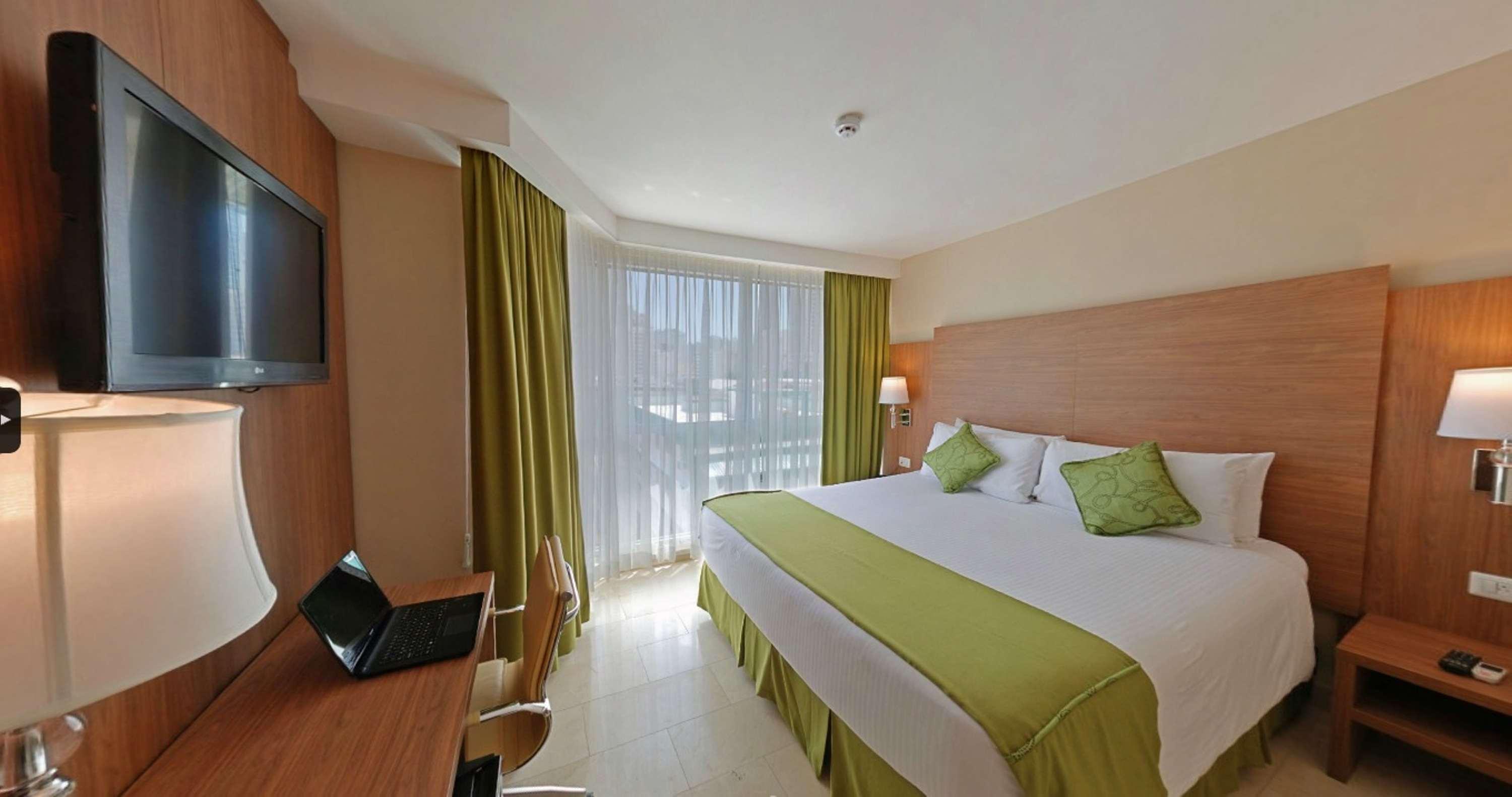 hotel suites ambassador